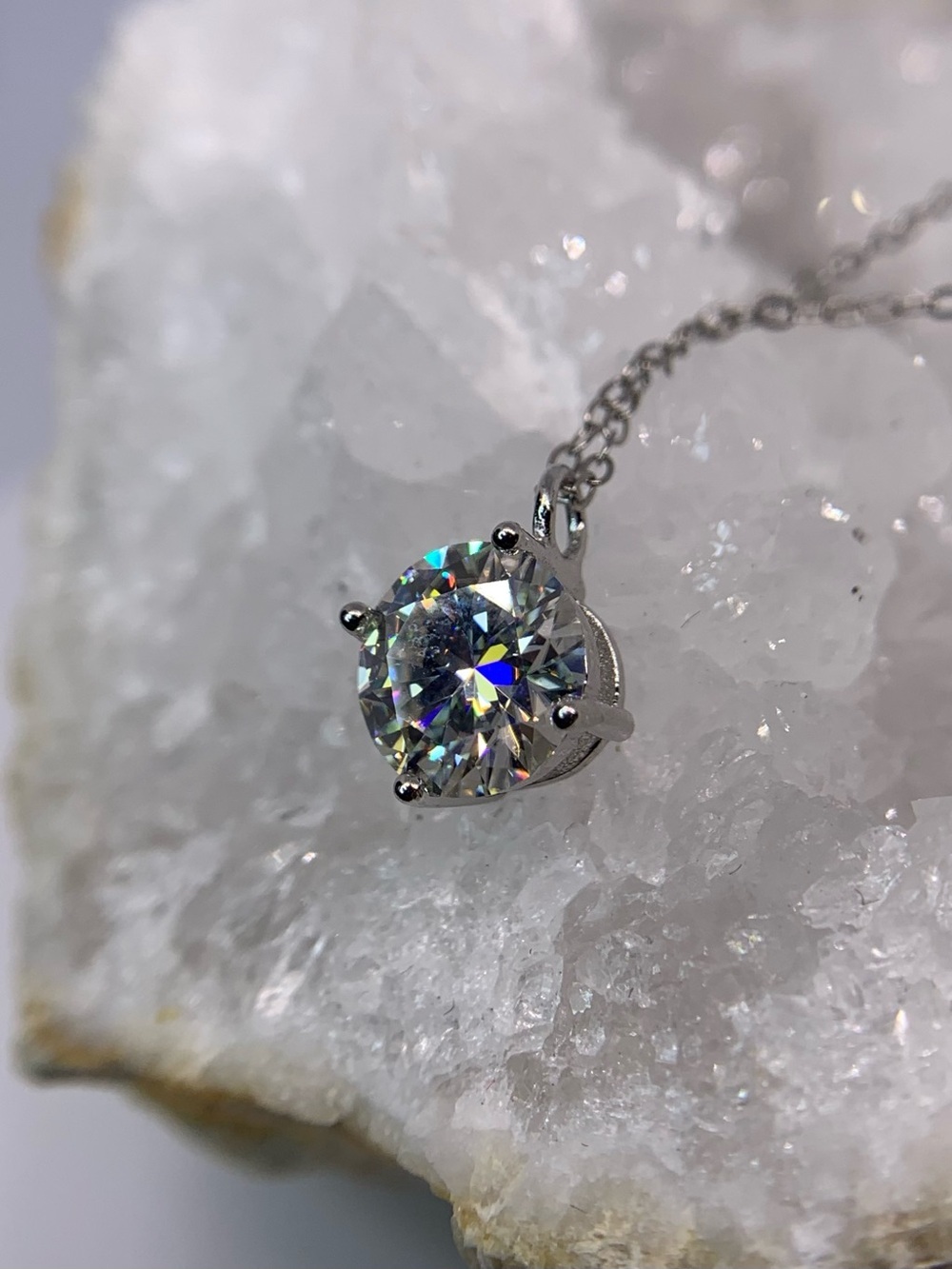 Classic Solitaire Moissanite Pendant Necklace 925 Silver 1 Ct Round Cut GRA